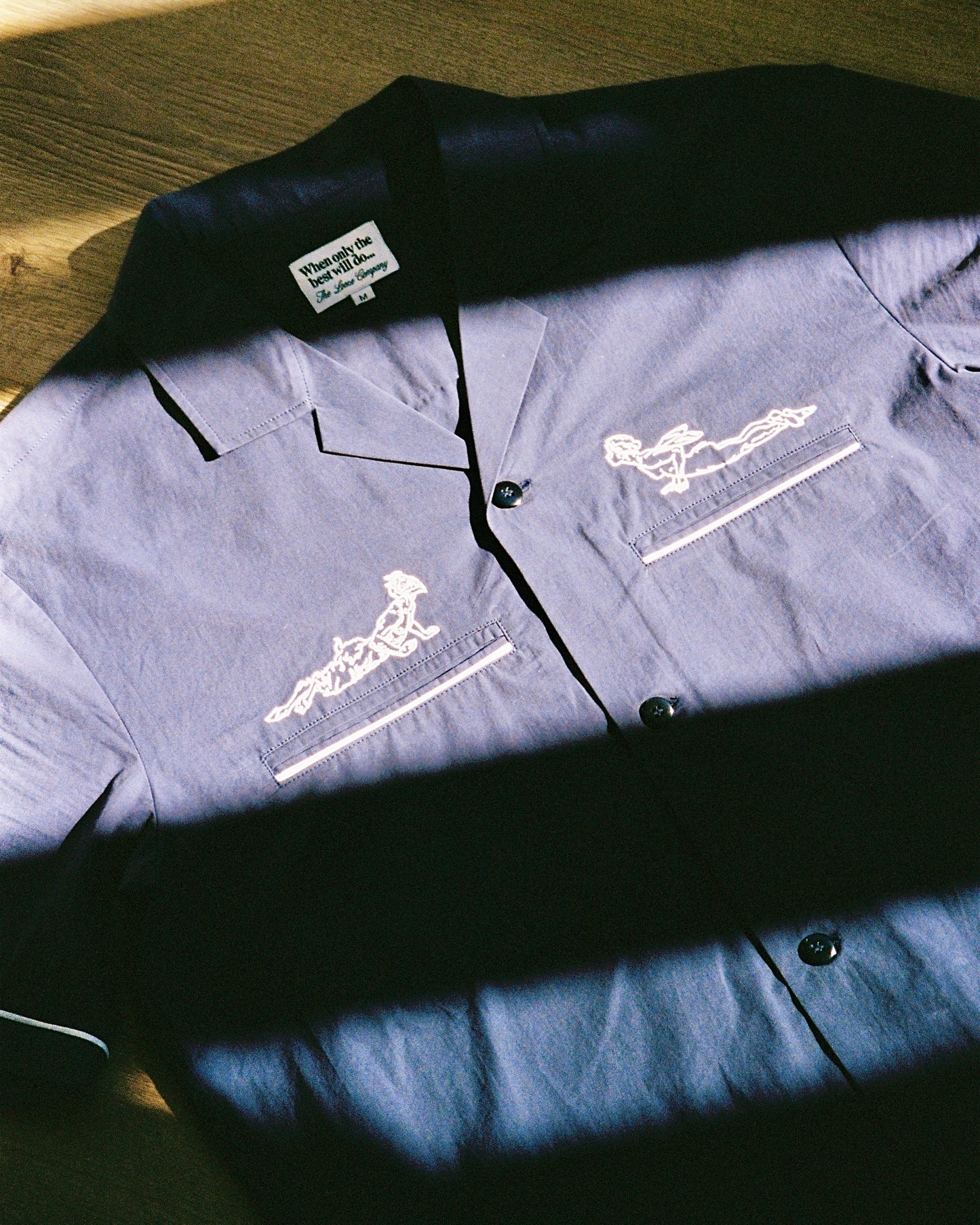 The Loose Company - Kiss Shirt