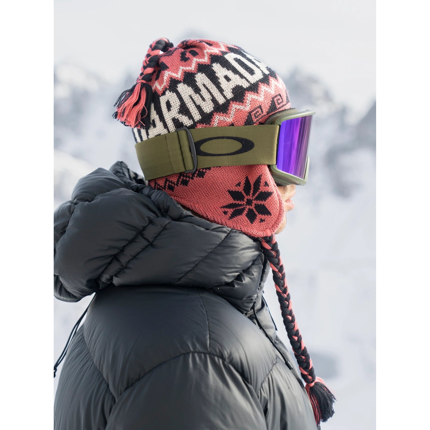 Armada - Peruvian Beanie Rose