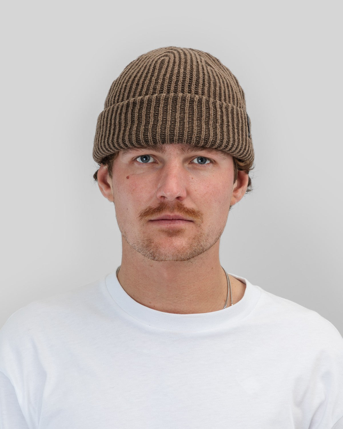 Beyond Medals - SHORT BEANIE Brown