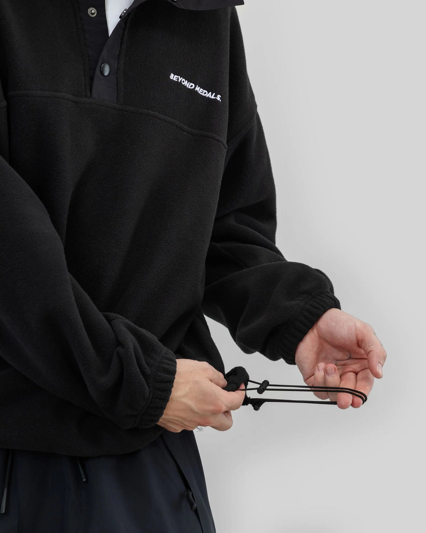 Beyond Medals - Half Snap Fleece Schwarz