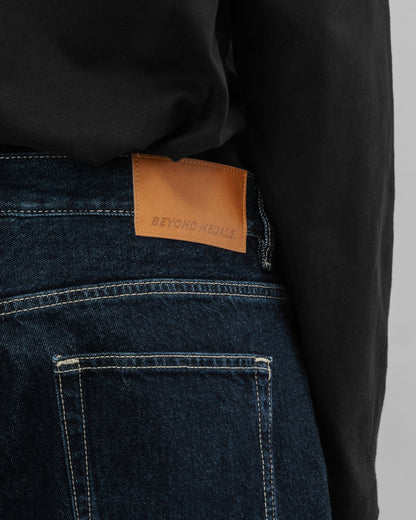 Beyond Medals - Loose Jeans Dark Blue