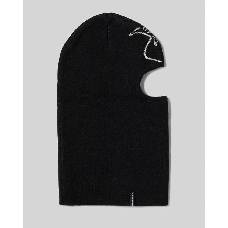 Beyond Medals – Jacquard-Strick-Sturmhaube