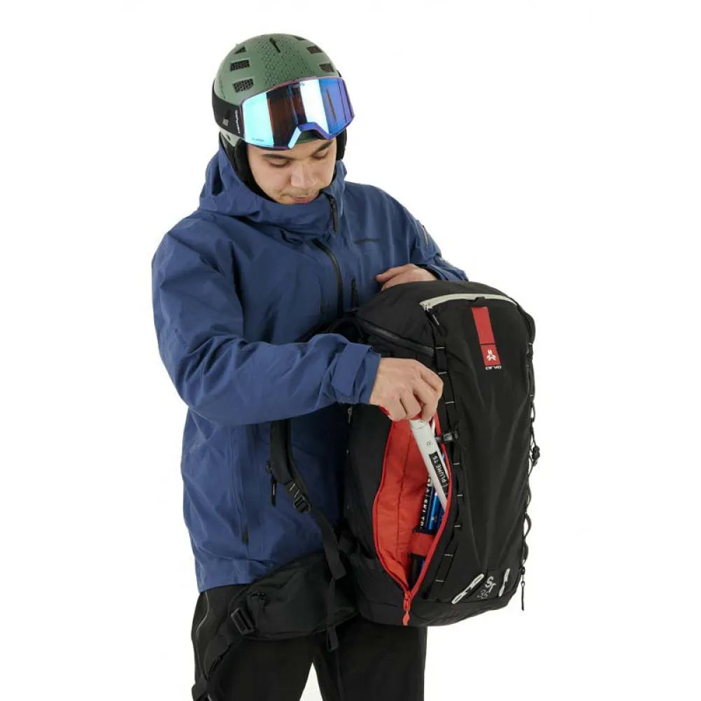 Arva - ST35 Black Backbag