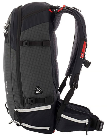 Arva - Explore 40 black Backbag