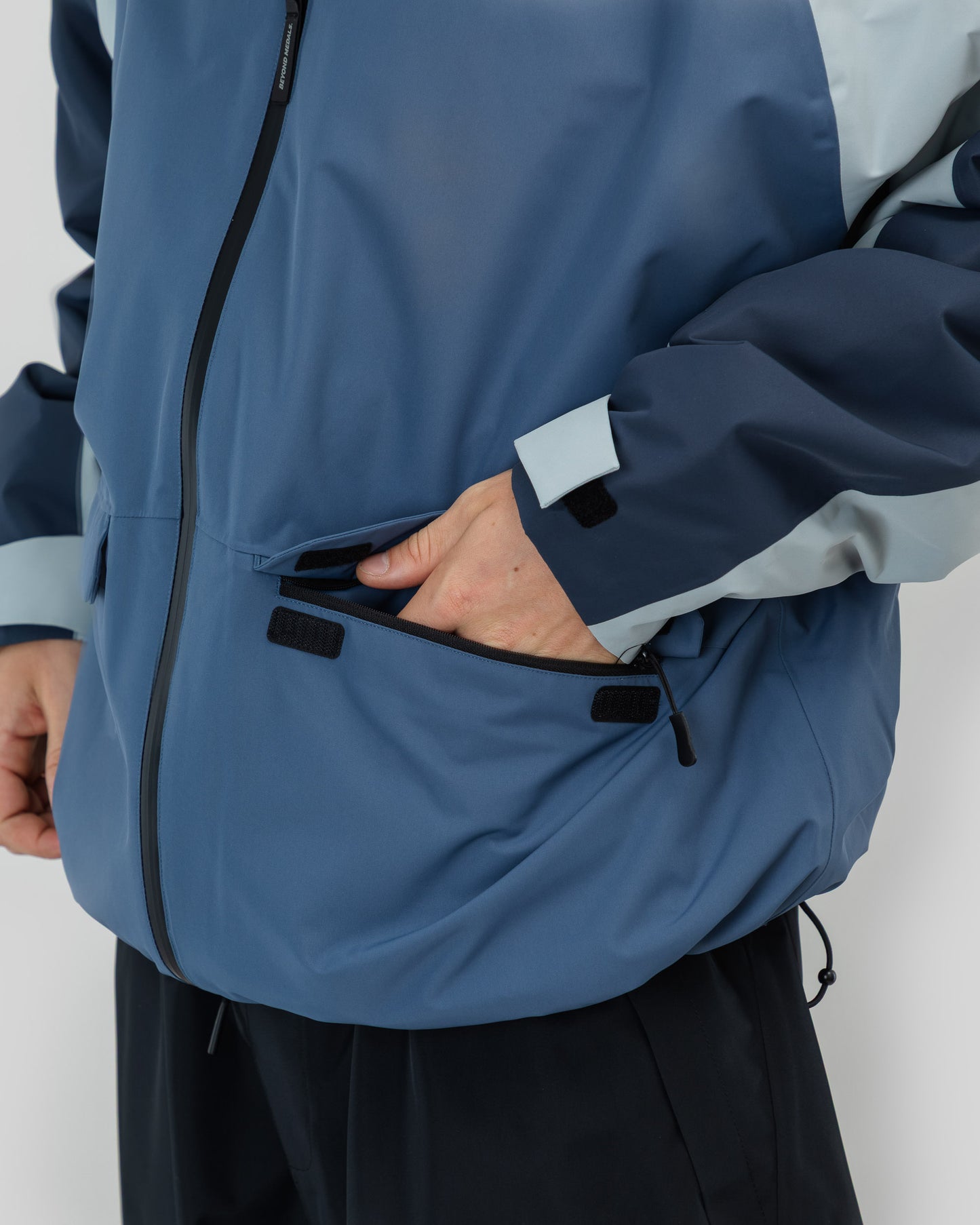 Beyond Medals - Nostalgia Jacket 2L Blue