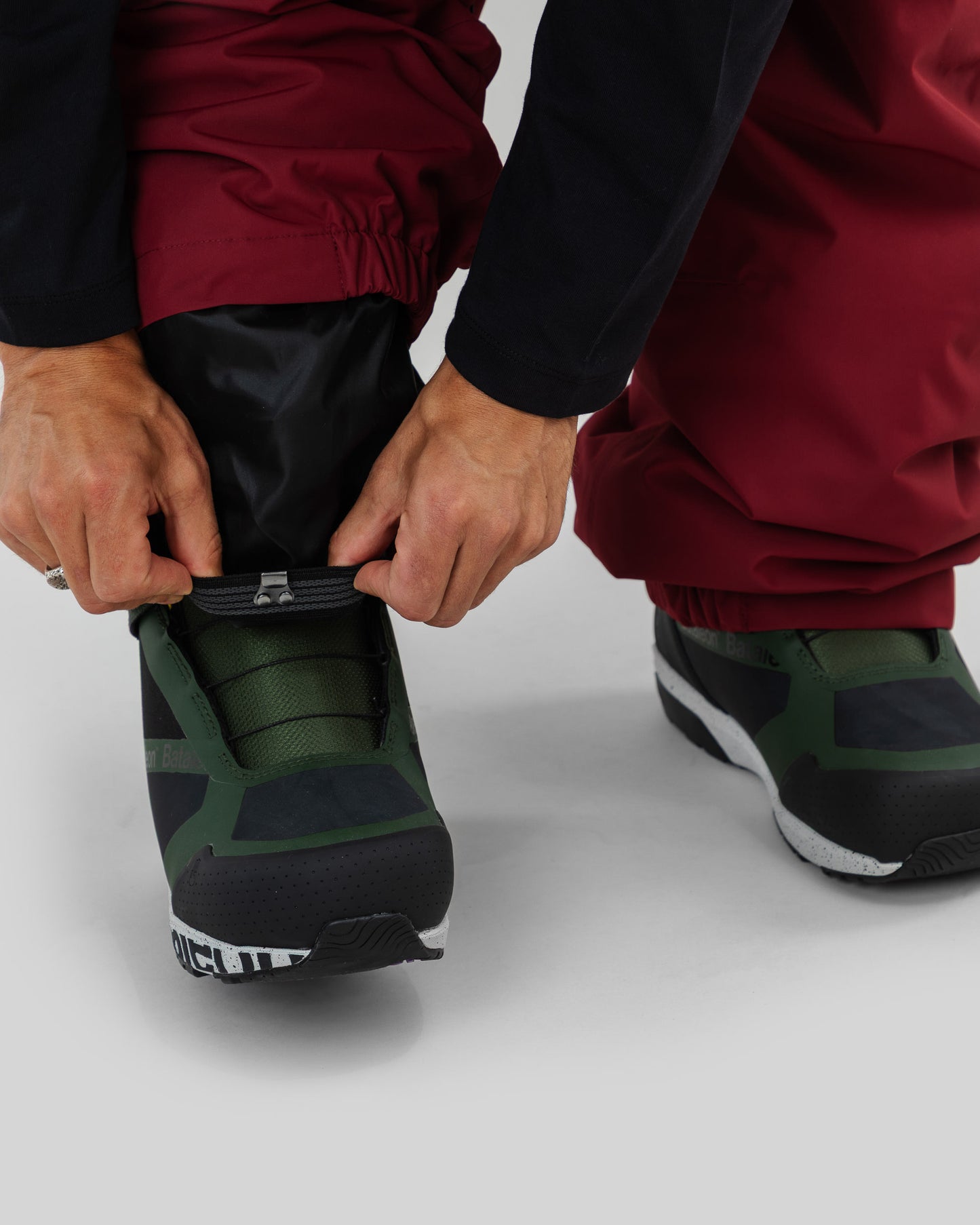 Beyond Medals - Nostalgia Pant 2L Red