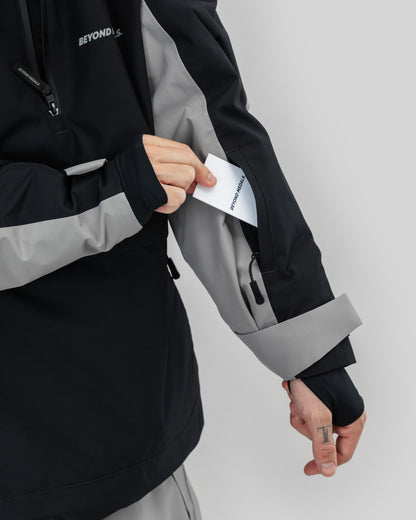 Beyond Medals - Retro Anorak 2L Black