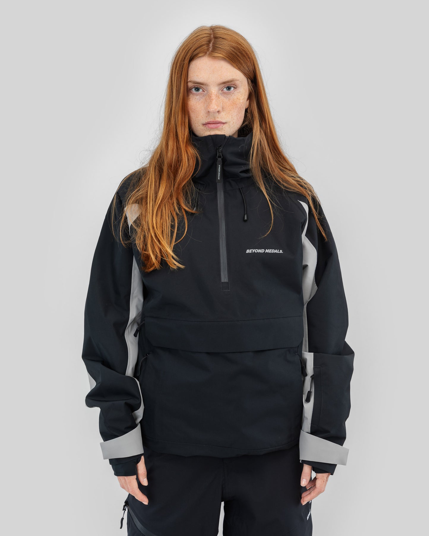 Beyond Medals - Retro Anorak 2L Black