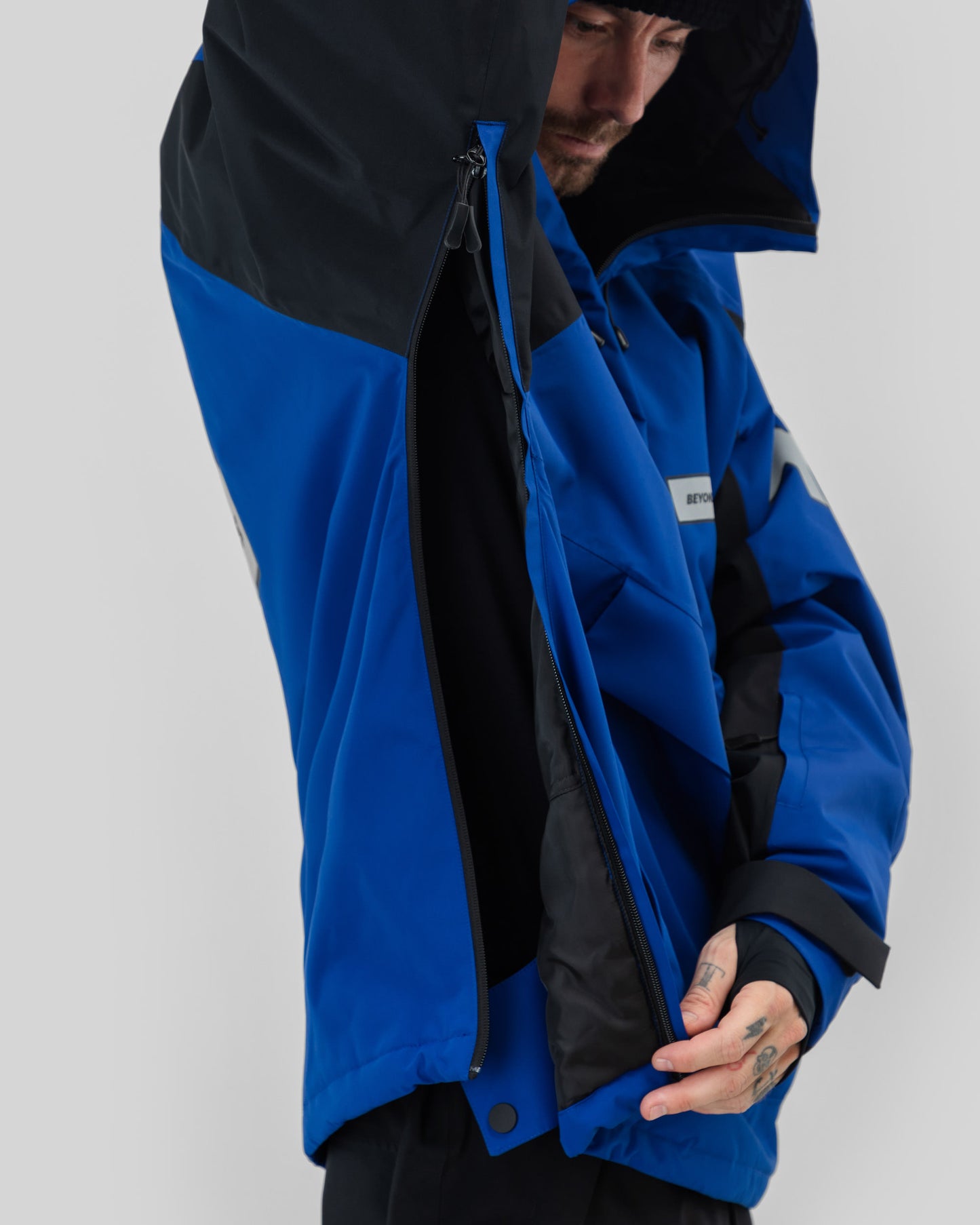 Beyond Medals - Retro Anorak 2L Blue