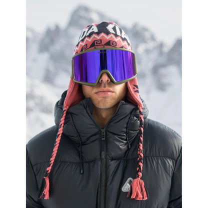 Armada - Peruvian Beanie Rose